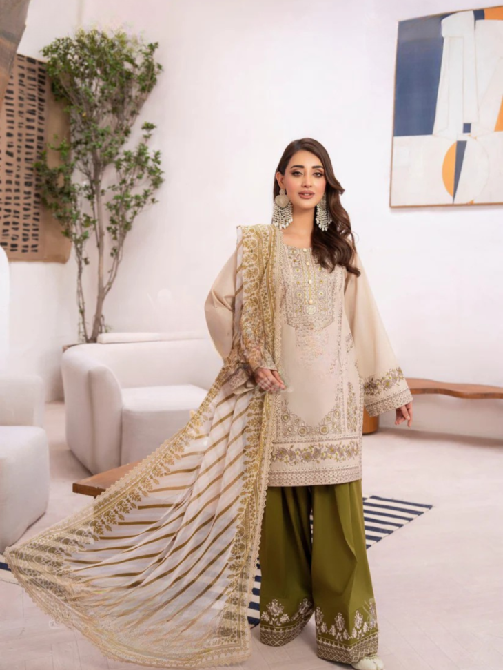 Casual Embroidered 3-Piece Suit